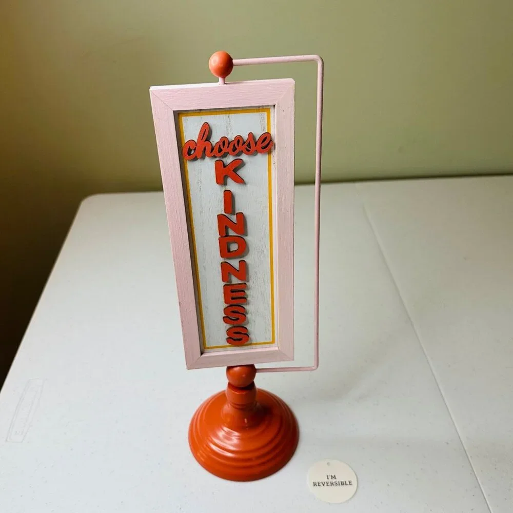 Reversible Sign With Messages "Choose Kindness" & "Be Our Guest" Home Decoration - Picture 12 of 12